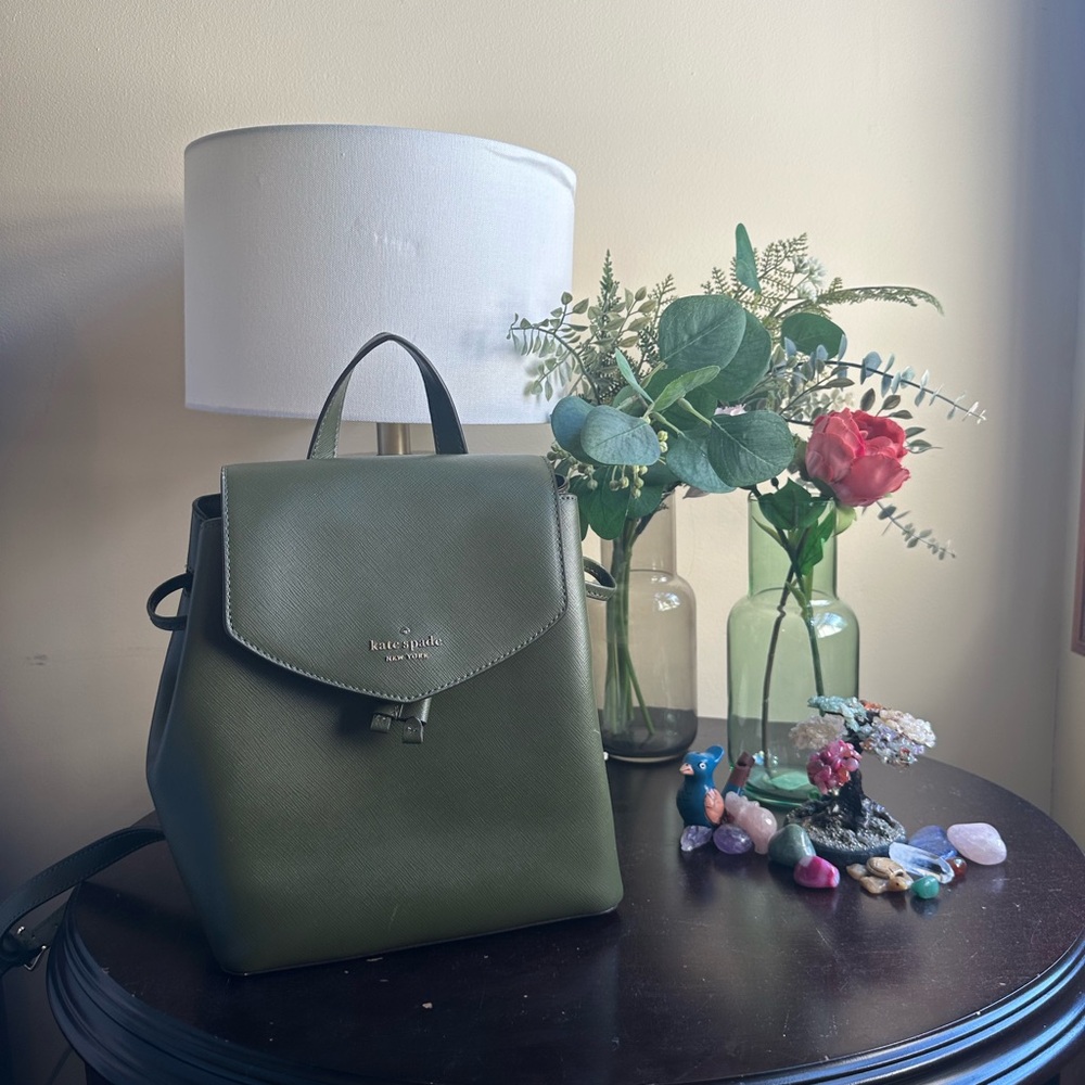 Kate Spade Lizzie Medium Flap Backpack in Enhanced Green